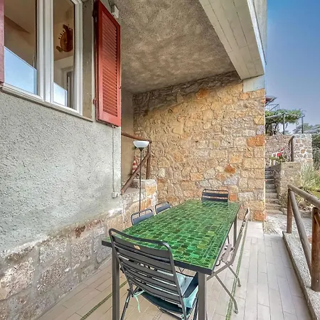 Apartment Casa Caretta Con Terrazza Panoramica Giglio Castello